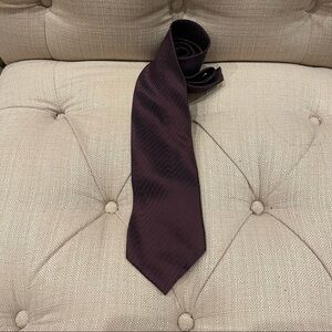 Hugo Boss Burgundy Silk Necktie